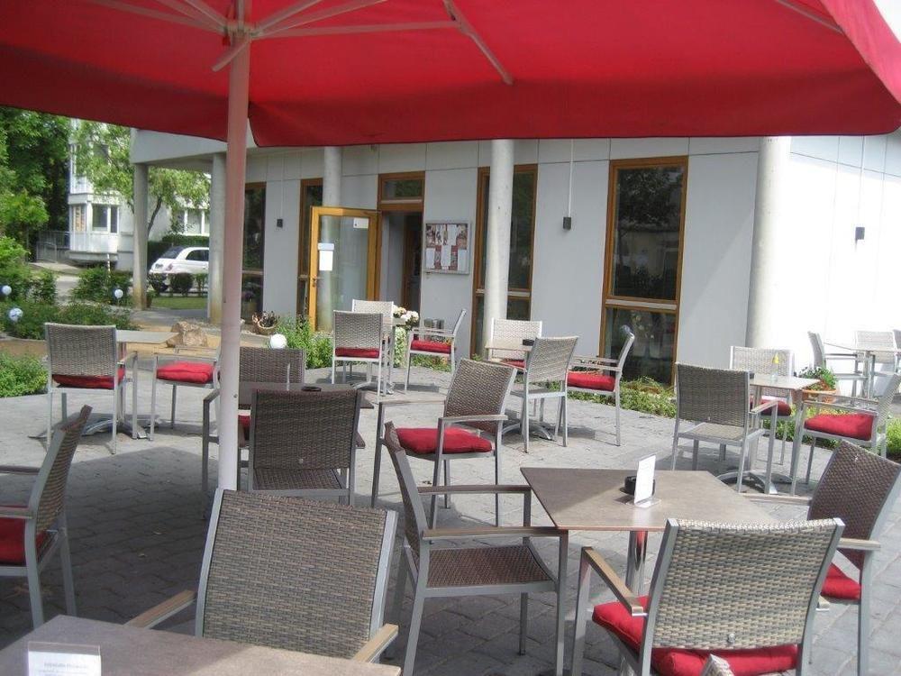 Hotel Ambassador-Berlin Gruenau Exteriör bild
